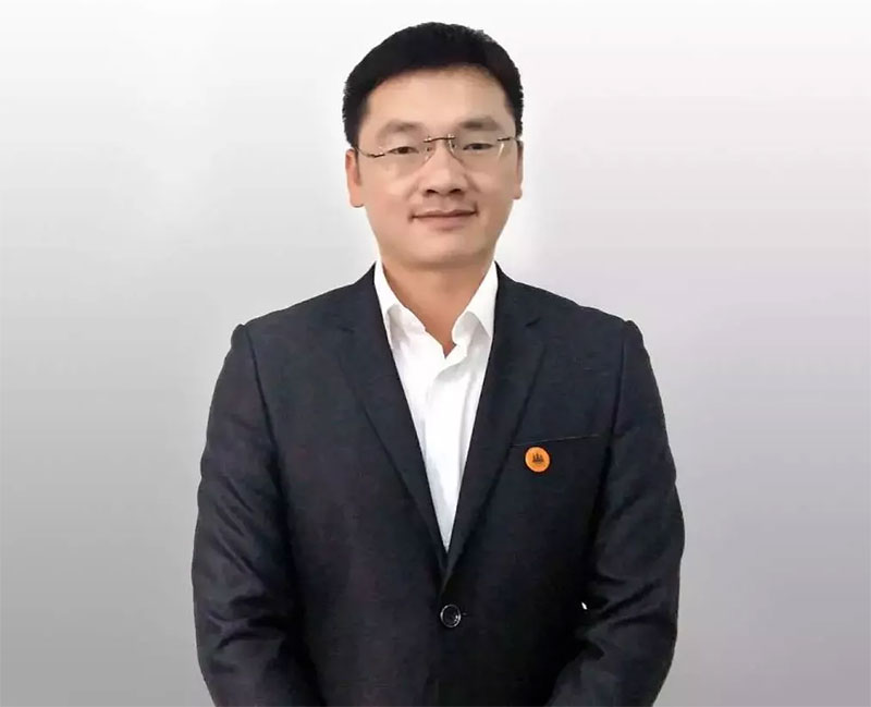 愛因森優秀教師周興祥 愛因森優秀教師周興祥