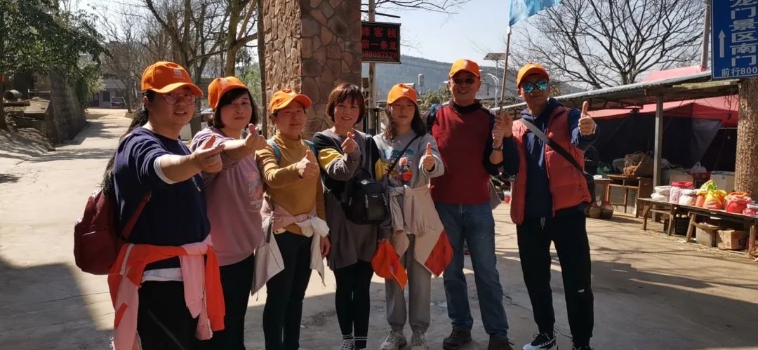 Ů��ح����ɭ�����_չ����F�����