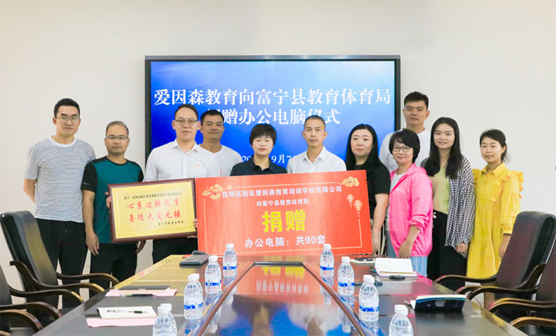 ����ɭ�������M�������_չ���ľ�ٛ���