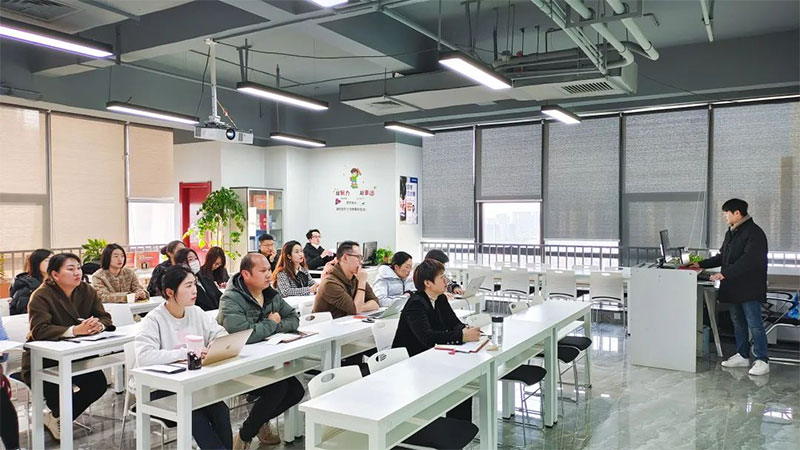 ����ɭ�����e�k2022-2023�W���u���u��(y��u)���