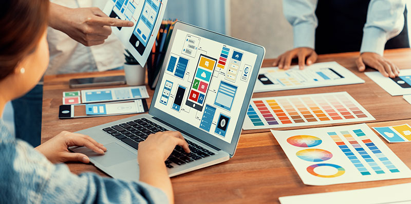 ����ɭUI��Ӗ�n�̣������OӋδ���ľ�Ӣ֮·