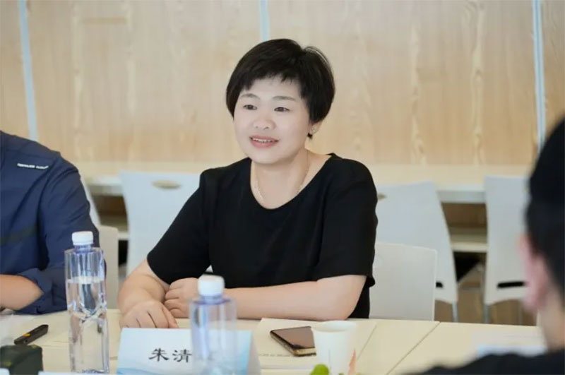 �Ї��l(xi��ng)��l(f��)չ־Ը���մ��M���I���W�R��У��������