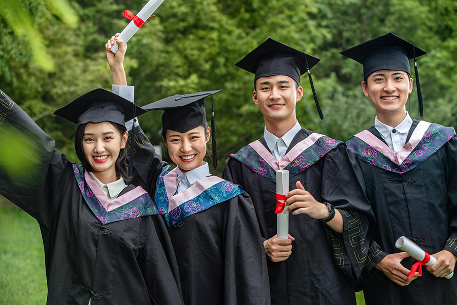 �ԌW(xu��)��ԇ�ͳ��˸߿��Ă��ã��ķN��ʽ�ĺ������ߣ�