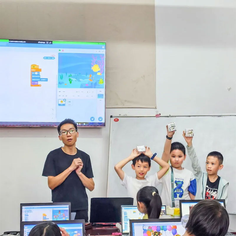 �������L�ٿ��������n�_�����T����������ɭ���������n�û���M����