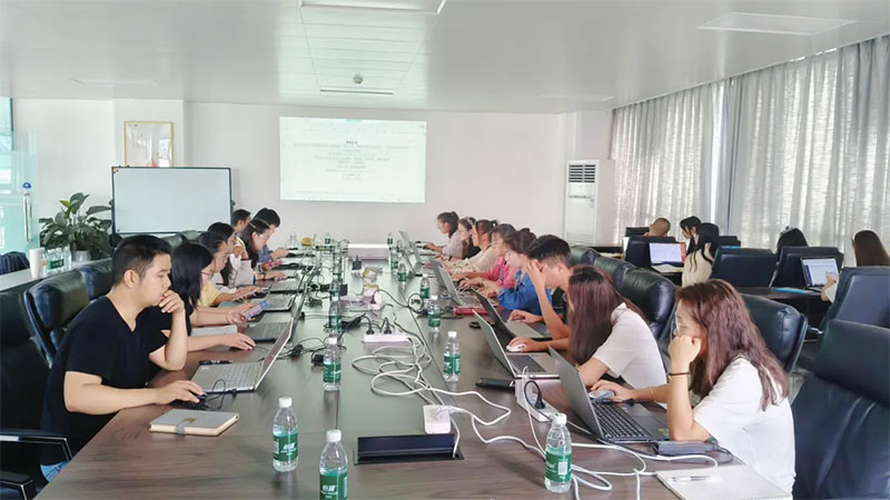 ��I�x�� | ��DeepSeek���������YԴ���@���x����Ӗ����������Ч�ܴa