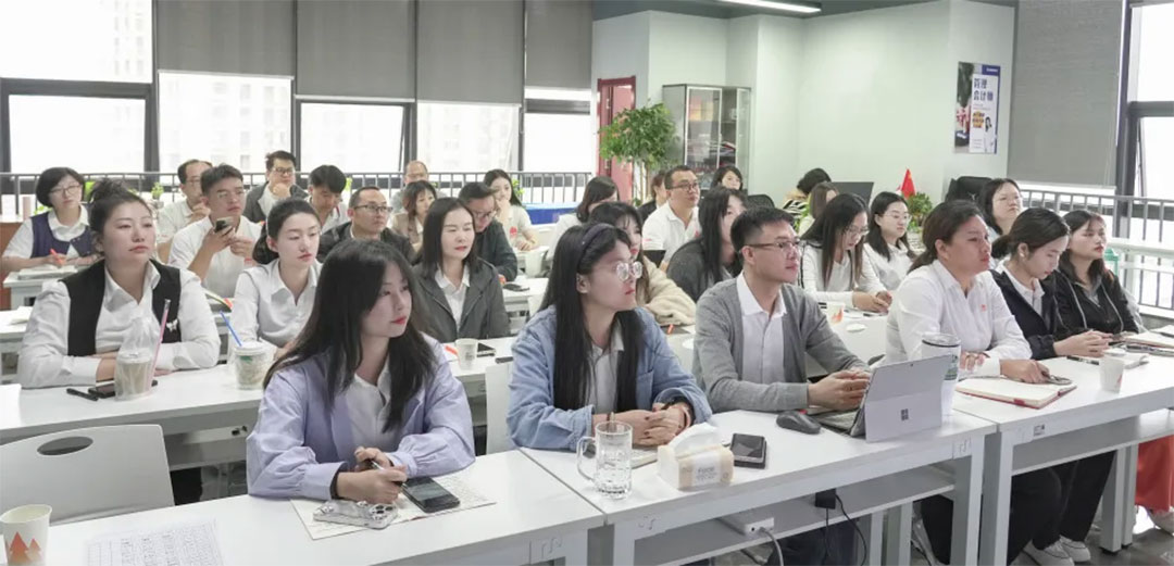 ����ɭ�����I��������Ӗ�A�M�e��